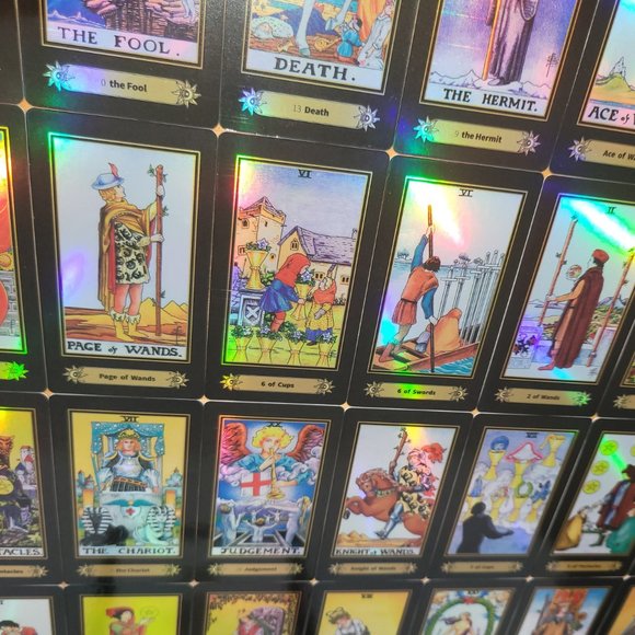 HOLOGRAPHIC RIDER-WAITE Tarot Card Deck - Picture 4 of 5